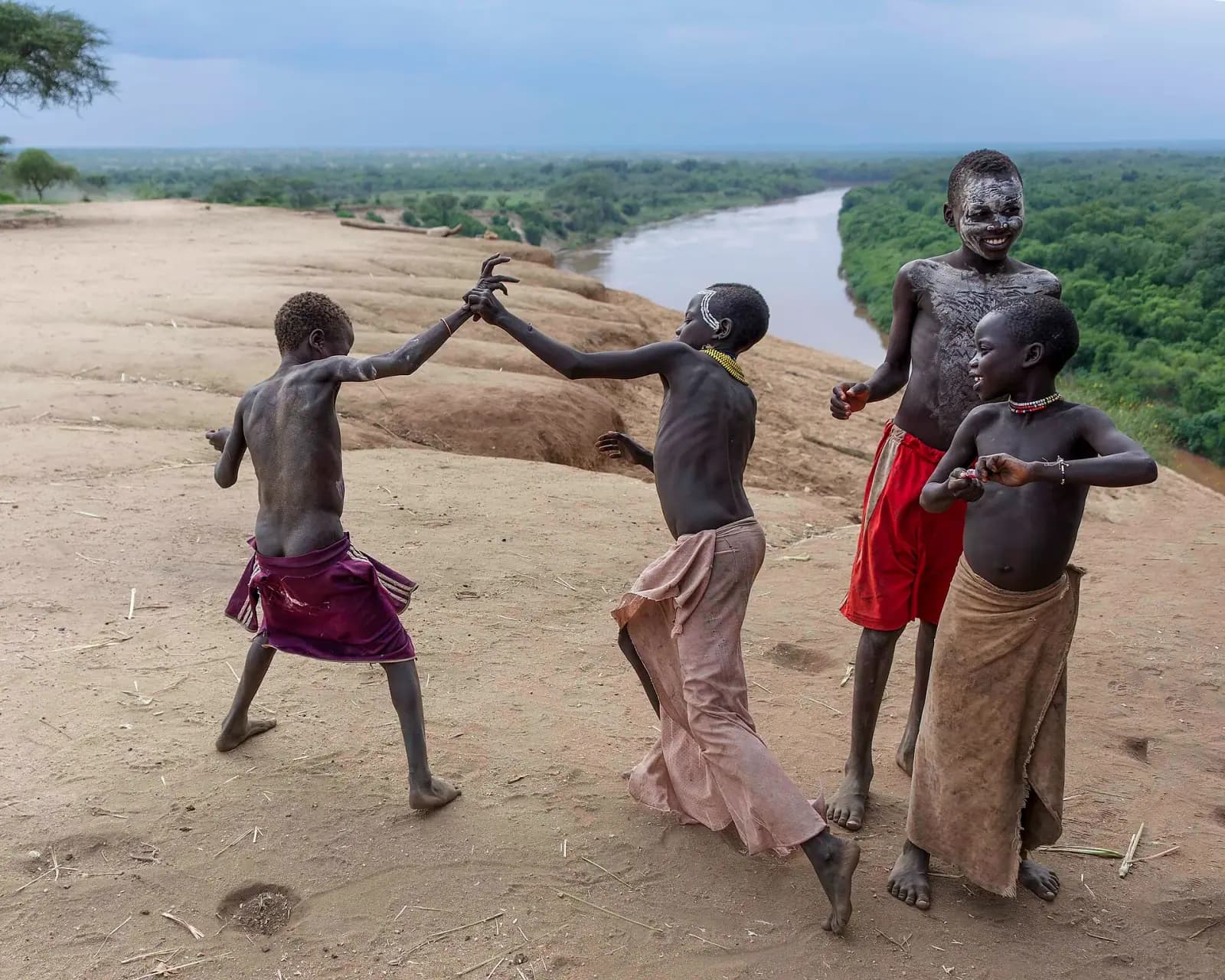 Karo kids by the Omo river